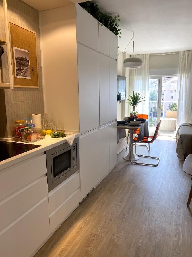 Apartament Minerva Estudio White Jasmine, And Pool *